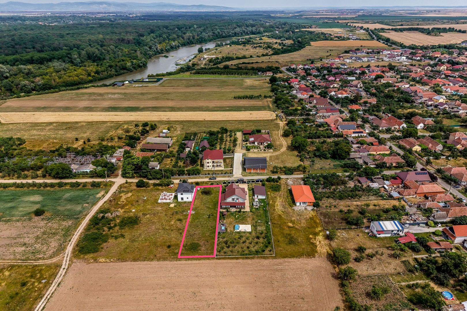 🏡 Cauți locul perfect pentru viitoarea ta casă? - Poză 4