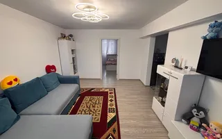 Apartament cu 2 camere, renovat complet, str.Libertății, Moinesti - Poză 11