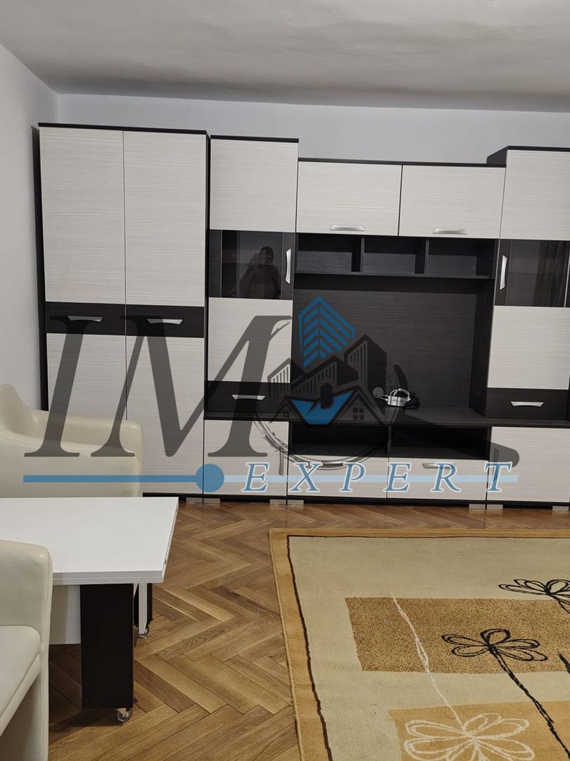 Apartament de inchiriat in zona Cetate Alba Iulia - Poză 1