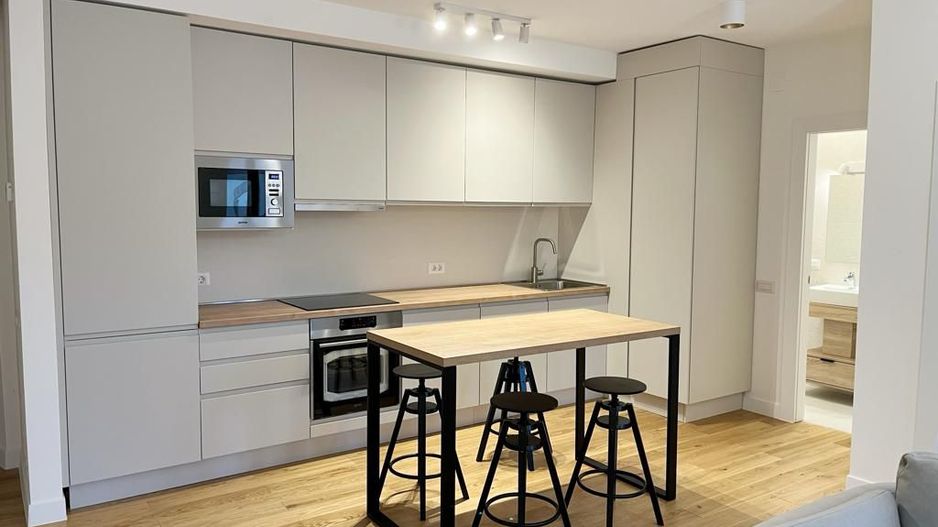 Apartament spatios 2 camere Carmen Bld Unirii Sylva Residence - Poză 13