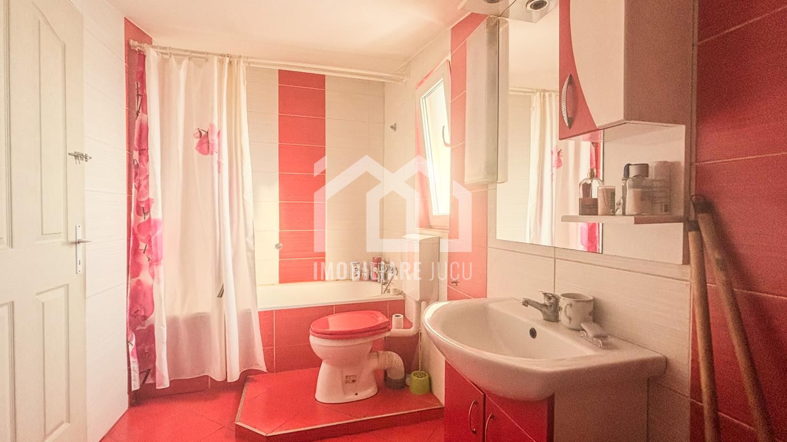 Casa Individuala 4 camere 120 mp, Teren 745mp, KM 17, Jucu de Mijloc - Poză 4