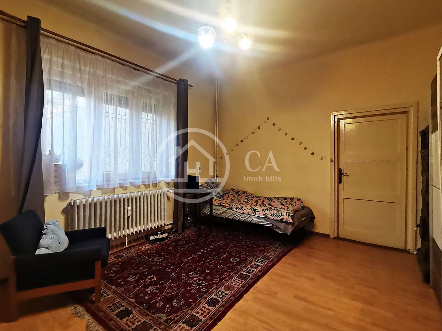 Apartament cu 2 camere de vanzare in zona Dacia Oradea - Poză 1
