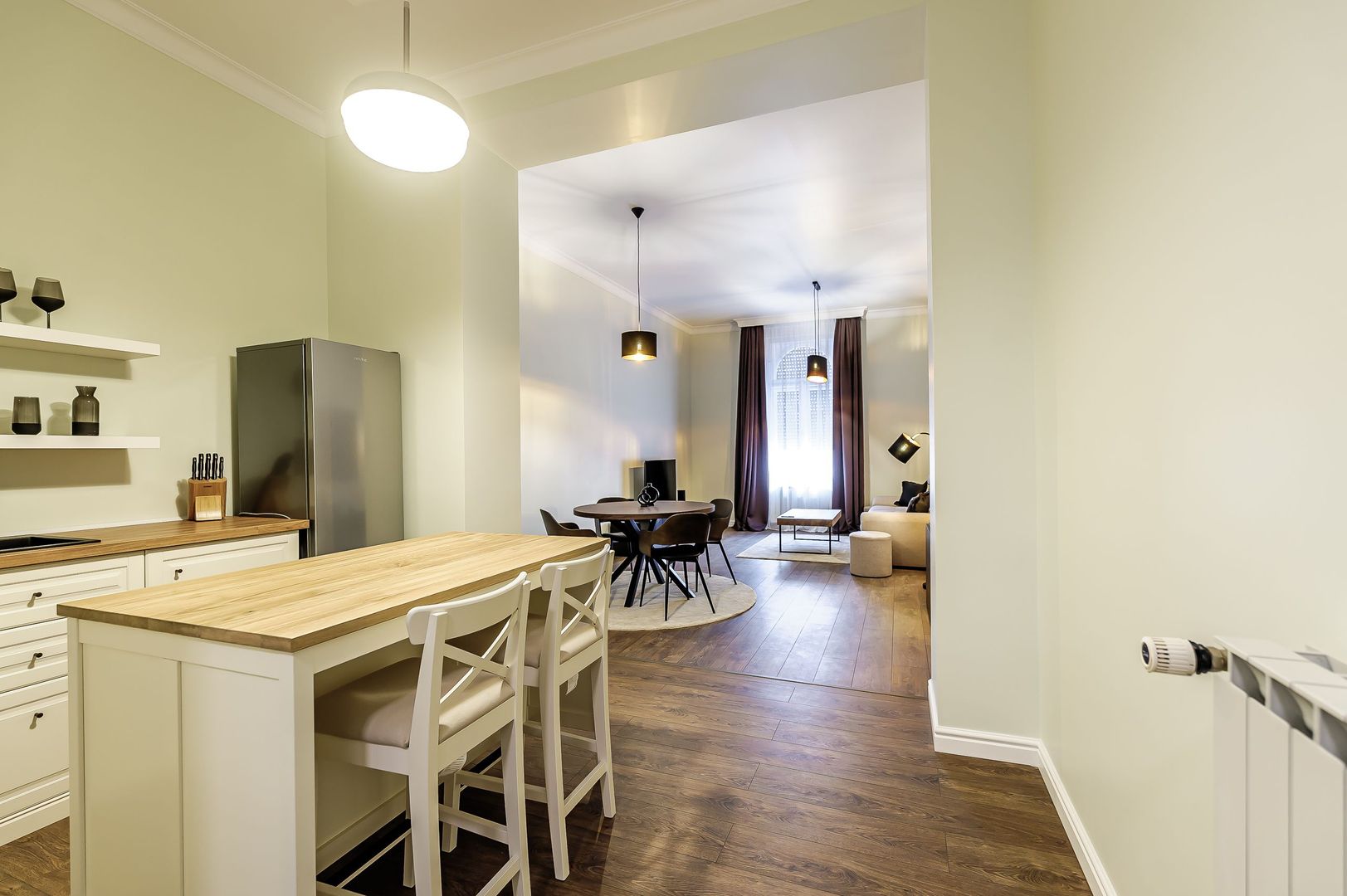 Apartament 2 camere Lux B-dul Revoluției 82 - Poză 1