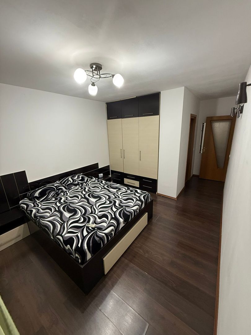 AP. 3 CAMERE APARATORII PATRIEI, CENTRALA, LOC PARCARE, METROU 11 MIN - Poză 5