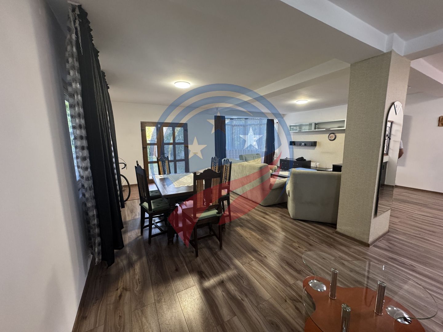 Casă spațioasă P+1, în spatele Stadionului Ion Oblemenco, Craiova - Poză 1