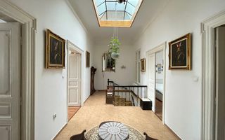 Apartament spectaculos de 4 camere într-o vilă cu farmec istoric pta Victoriei - Poză 6