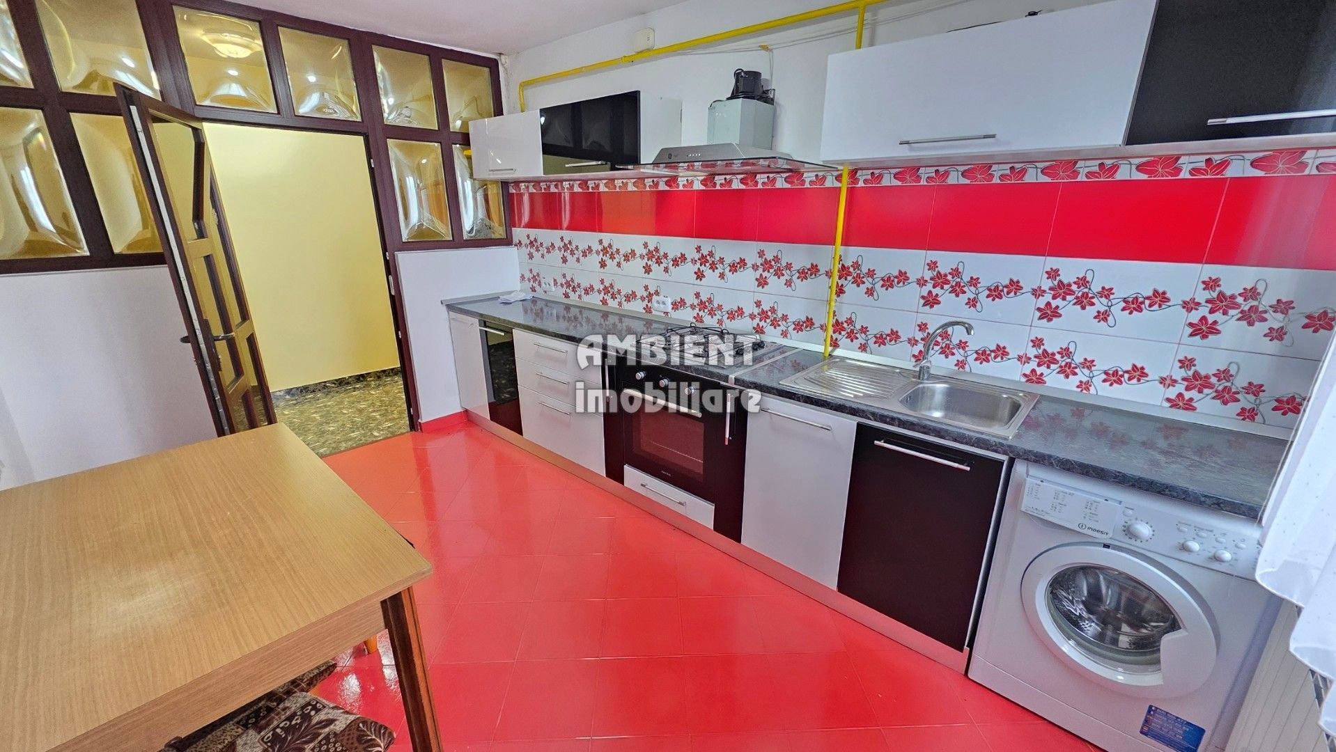 Apartament cu 3 camere, mobilat si utilat, VASLUI zona CENTRU-BUIUM; - Poză 3