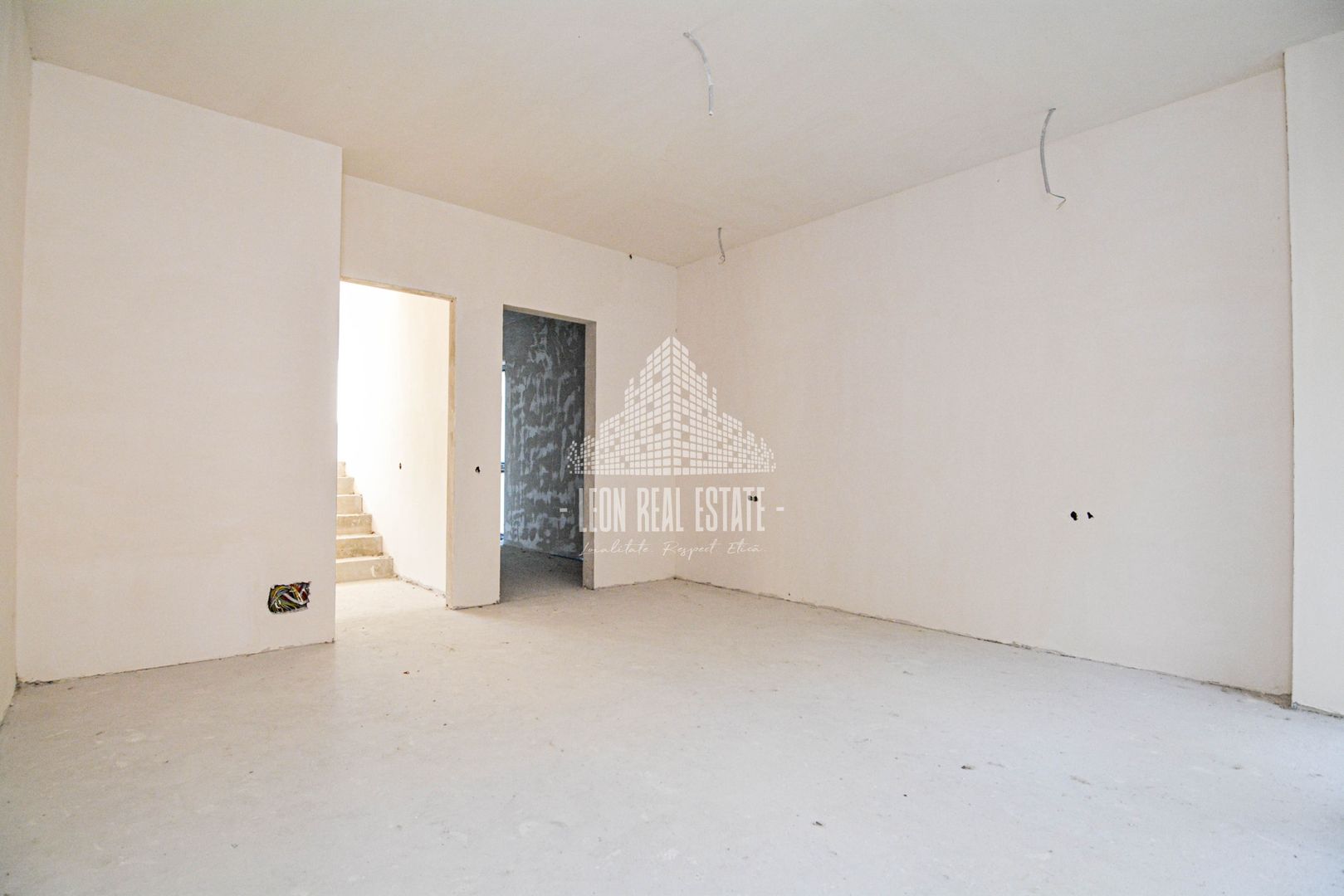 🏡 Casă Individuală Modernă cu Panoramă Superbă in Florești, zona VIVO - Poză 5