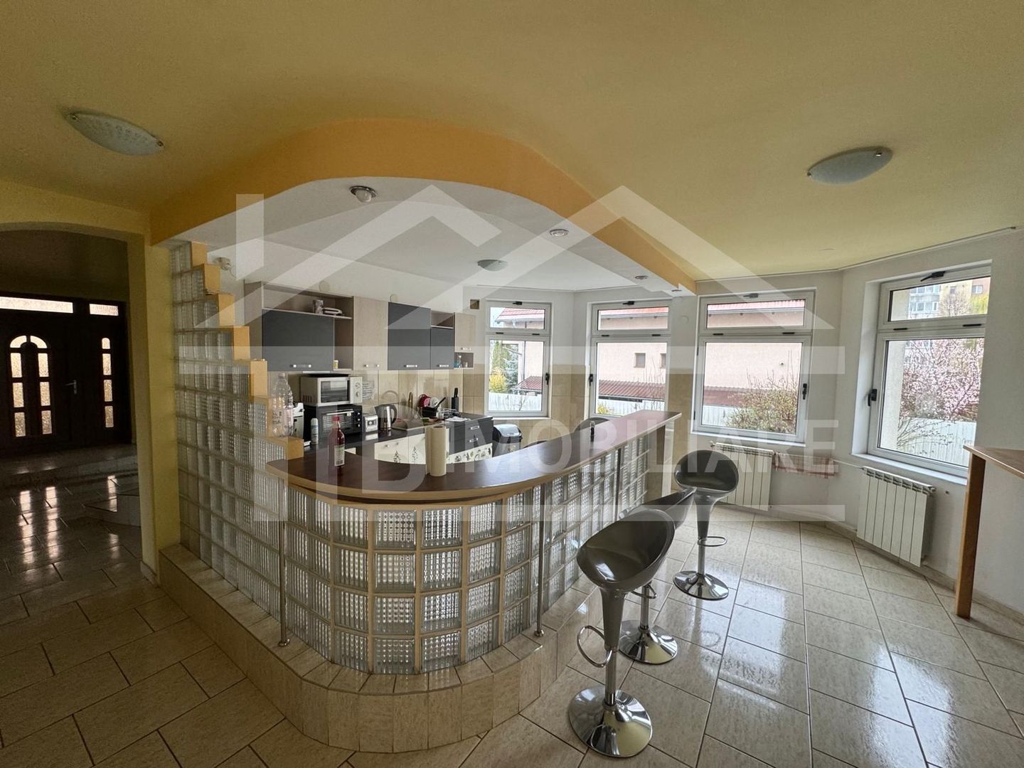 Vila cu 6 camere, 420mp,  teren 720mp, parcari, Zona Shopping City - Poză 21