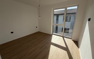 Apartament cu 4 camere pe 2 nivele. 108 mp utili. Comision 0% - Poză 13