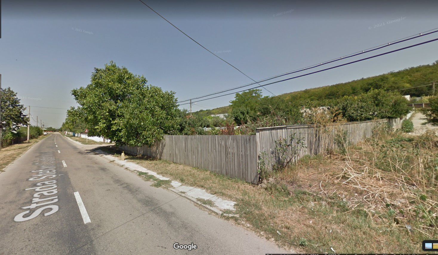 TEREN intravilan + casa individuală, zona GURA BUSTEI; - Poză 1