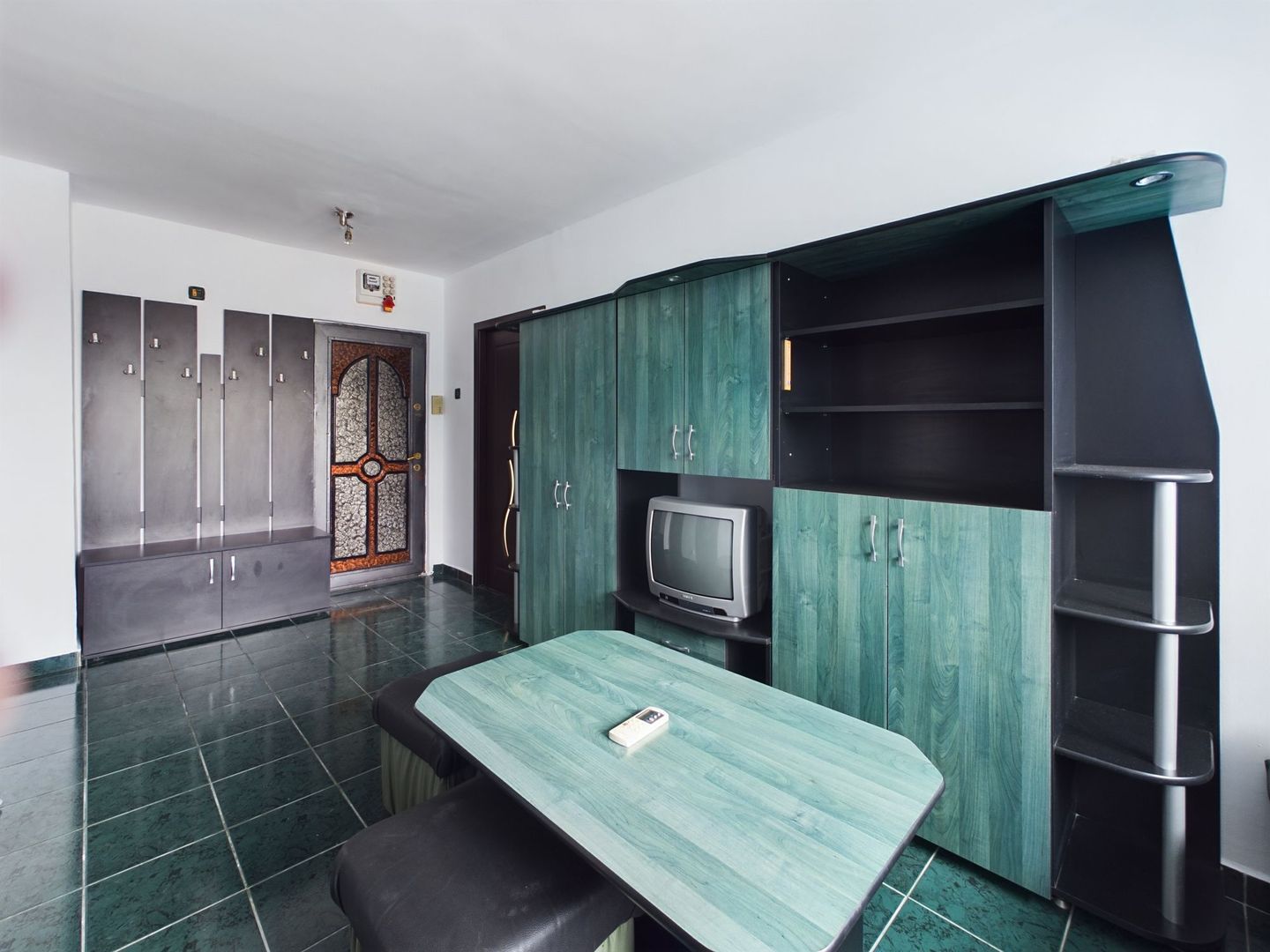 Apartament cu 3 camere în Vlaicu de închiriat - Poză 7