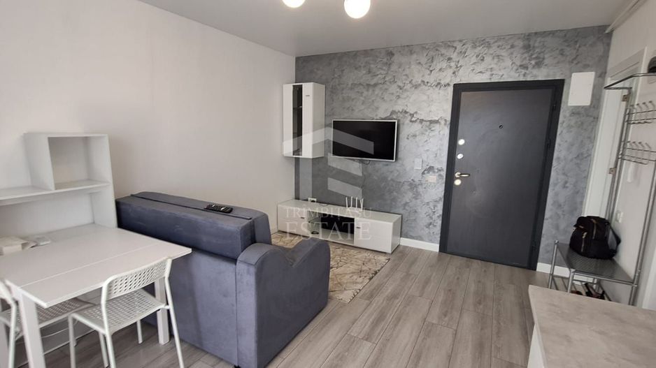 Studio 42mp Aparatorii Patriei 4/6 - Poză 1