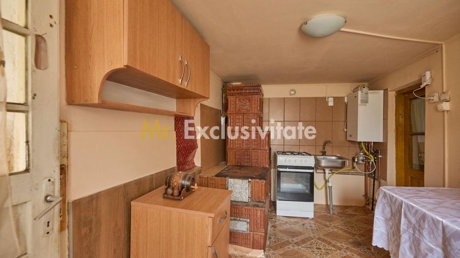 Casa in Leresti, la strada principala, cu rau in spate | teren 831 mp- Campulung - Poză 5