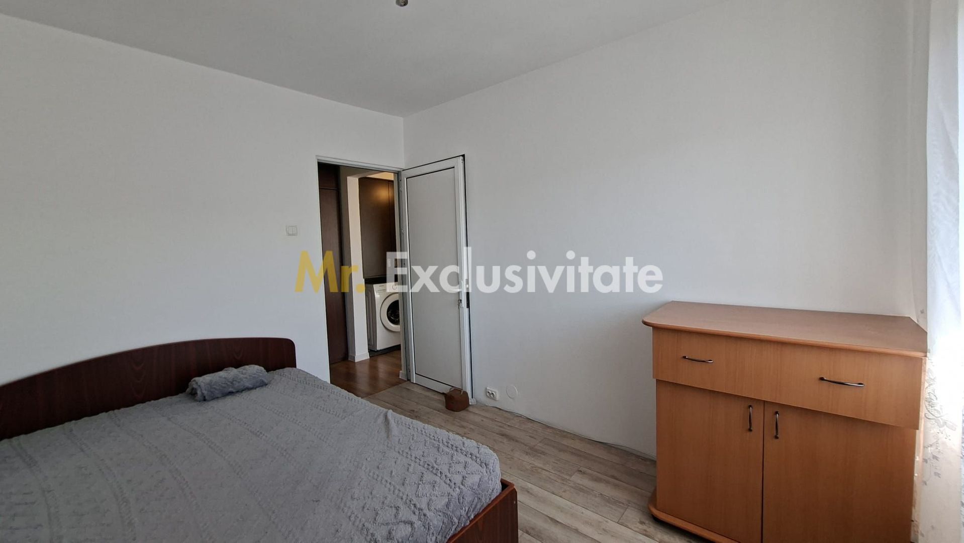 Inchiriere Apartament 3 camere Bibescu mobilat-utilat - Poză 4