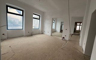 IMOBIL MIXT | ROSETTI | 500 MP | RENOVAT | 2 CORPURI + SUBSOL + CURTI INTERIOARE - Poză 3