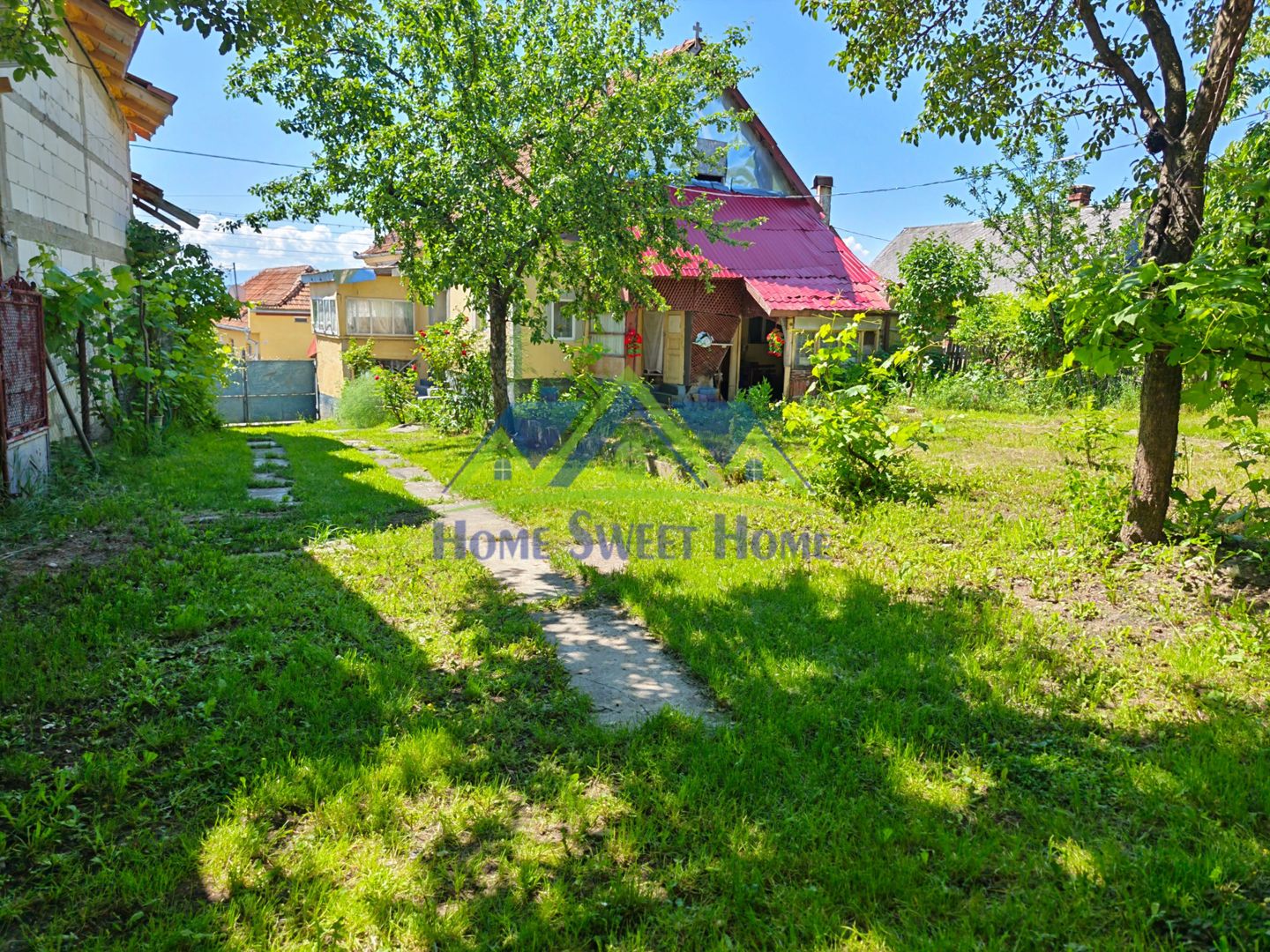 Casa Ghelari, 3 camere, 678mp, baie, buc., termopane, curte si gradina - Poză 6