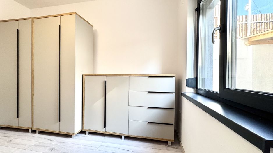 Confort și liniște: 3 camere cu curte – Lipovei - Poză 16