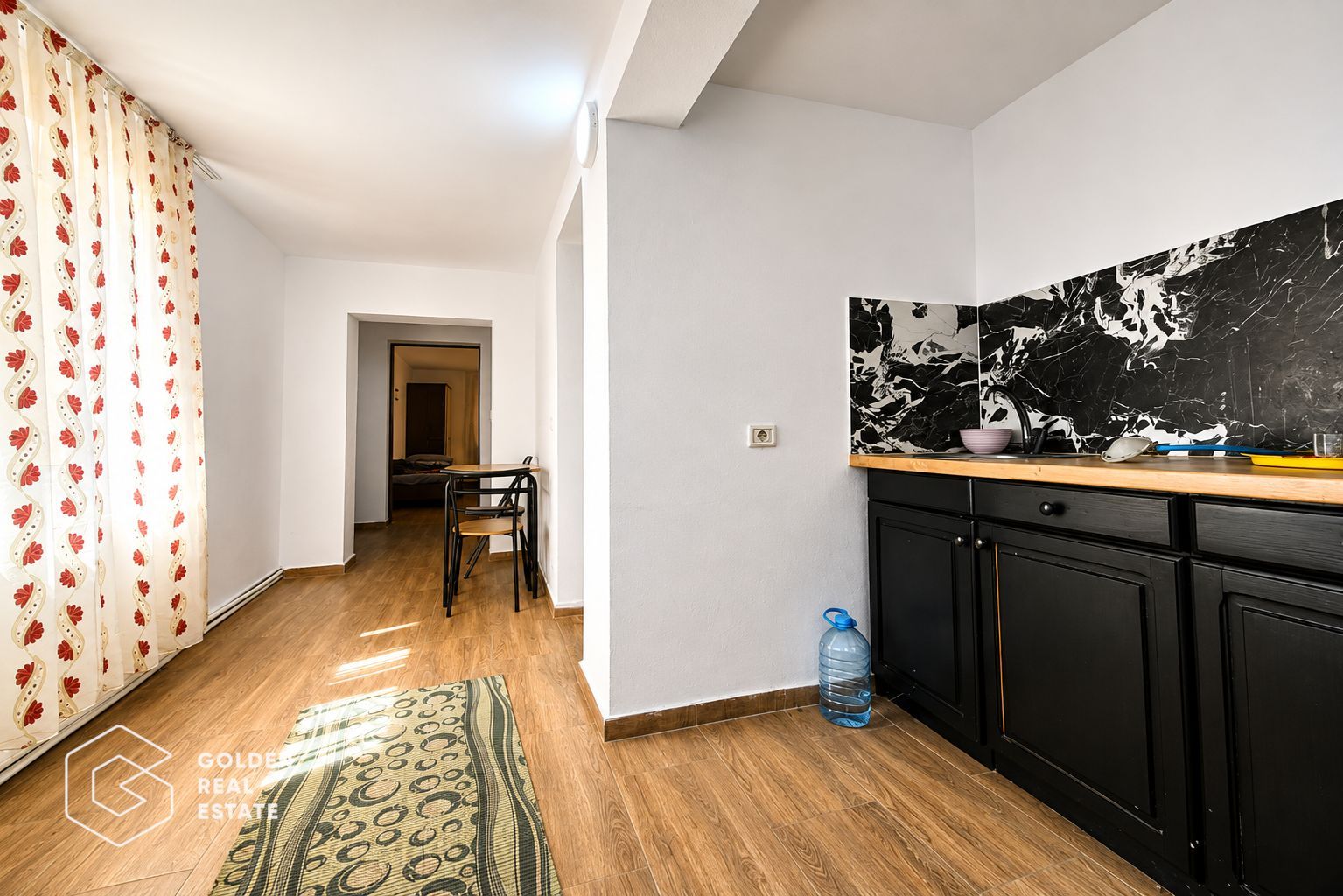 Casa cu 2 corpuri de cladire, oras Lipova - Poză 6
