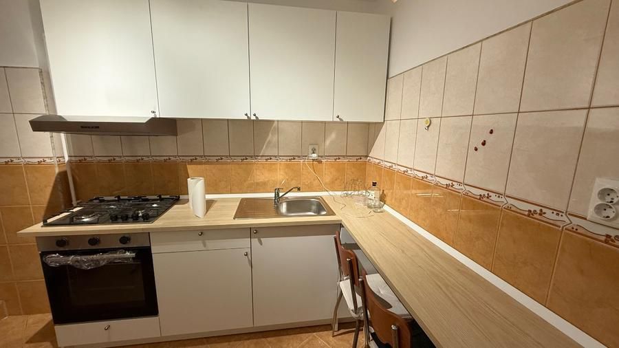 Apt 3 camere renovat - Grivita fix la metrou - Vedere Panoramica - Poză 3