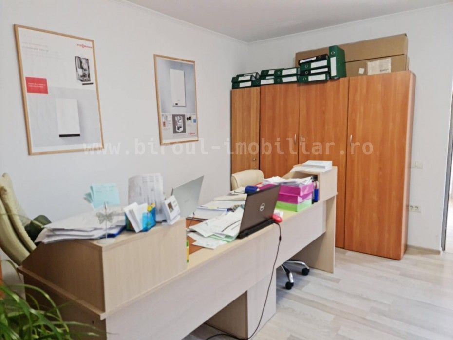 Vânzare Casă Renovată Complet – 3 Garsoniere cu 3 Intrări – Tomis II, Constanța - Poză 3