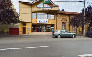 Casă cu destinații multiple Centru - Poză 1