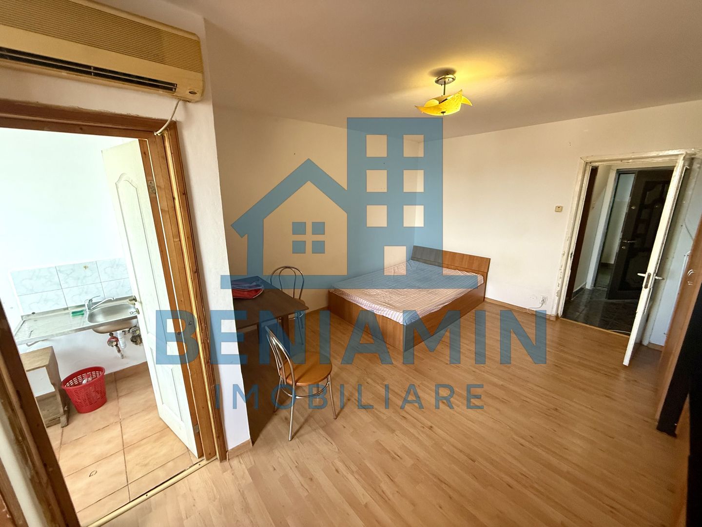 Garsoniera - mobilata - utilata - 31mp - Brazda - Titulescu - Poză 2