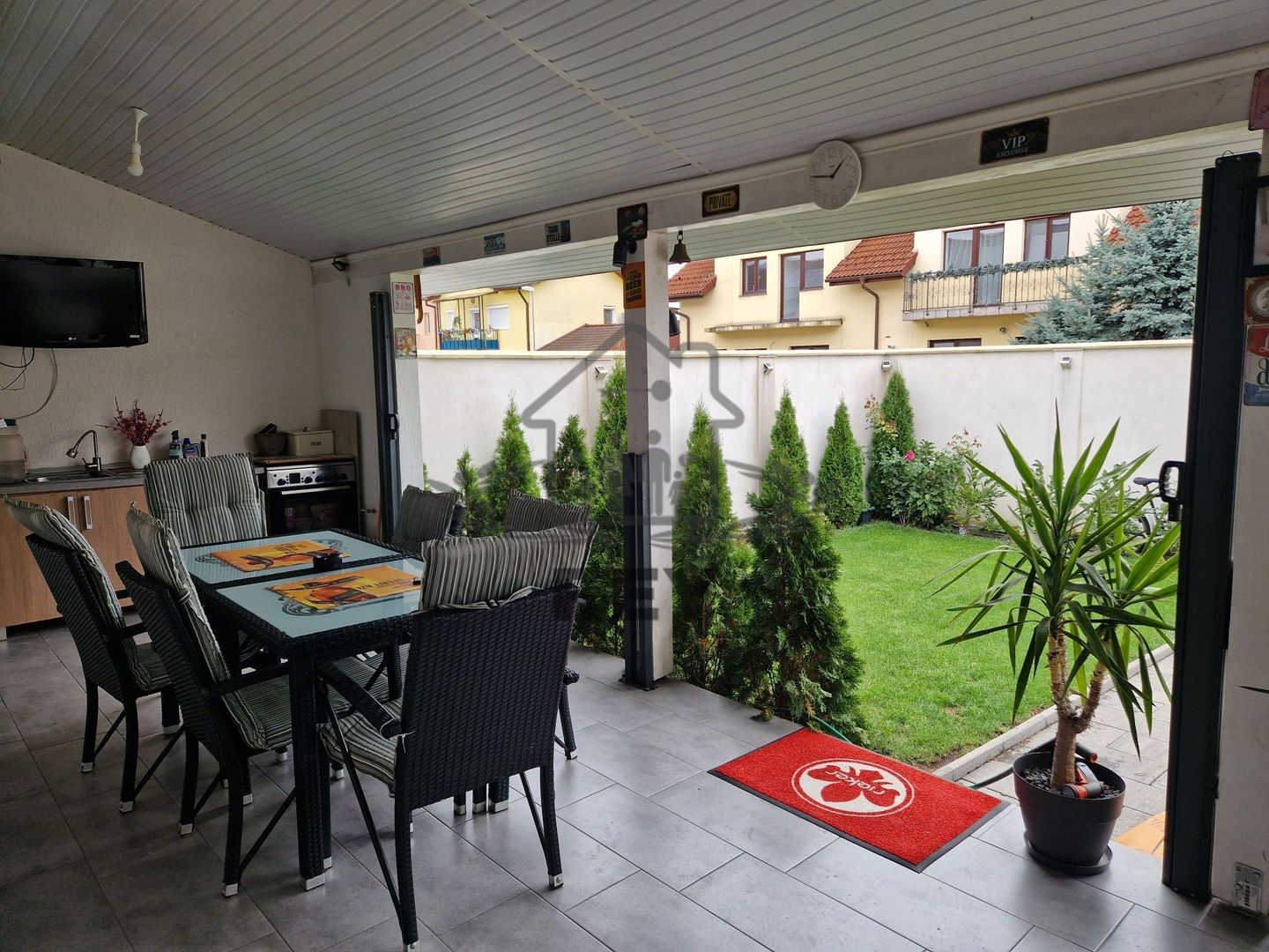 Casă modernă de vânzare în Șelimbăr la mai puțin de 7 min de Sibiu - Poză 1