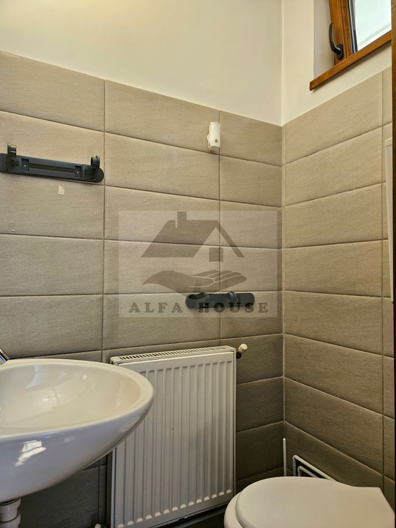 Casa deosebita cu 6 camere in  Centrul Brasovului - 210 mp - Poză 21