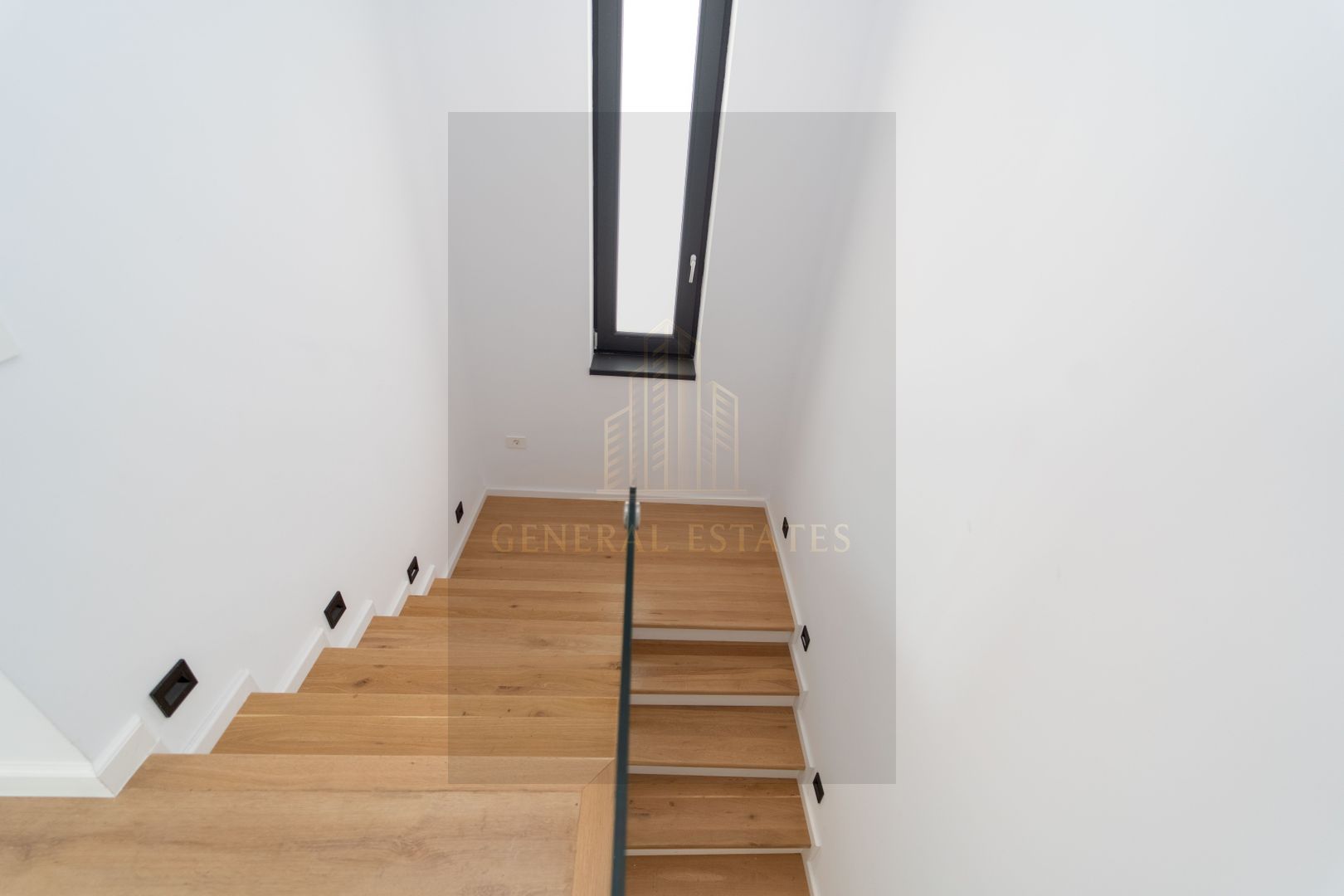 Case tip Duplex de vânzare în Ghimbav, Brașov – Cartierul Florilor - Poză 24