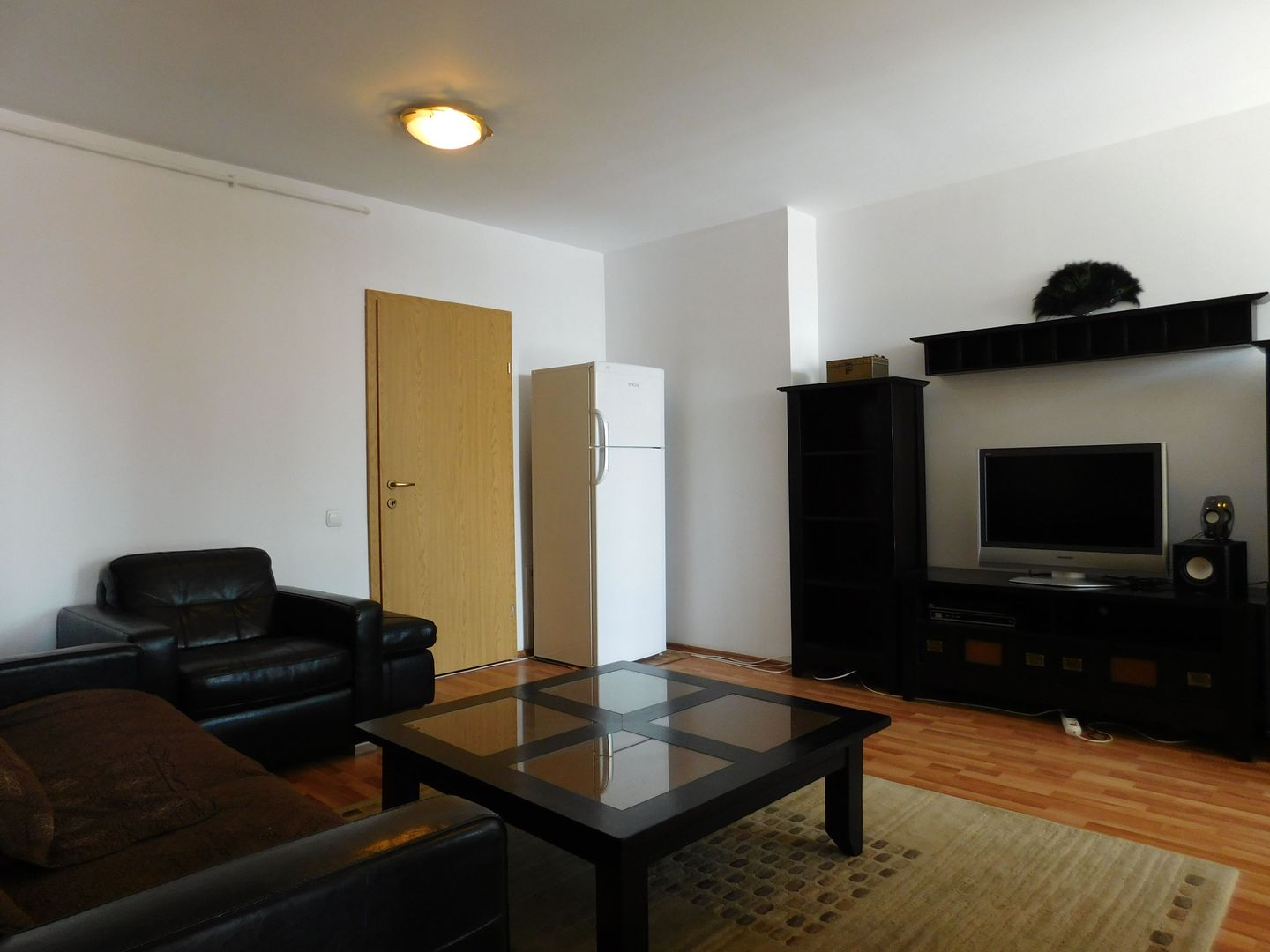 Fără comision - Apartament 2 camere lângă Teatrul Național - Poză 9