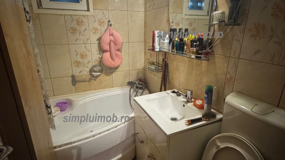 Decomandat soseua Salaj 45 mp - Poză 5