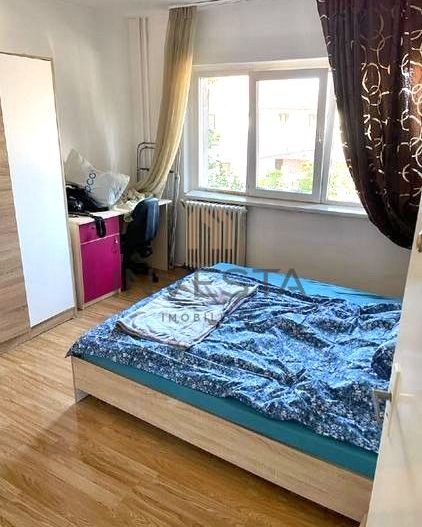 Apartament cu 3 camere decomandat, garaj si boxa, zona Piata Zorilor - Poză 7