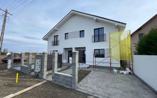 Duplex-4 camere-pozitie excelenta-la asfalt-Remetea Mare - Poză 1