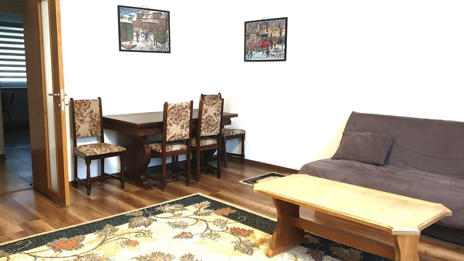 Apartament 3 camere de inchiriat Brasov - Poză 1