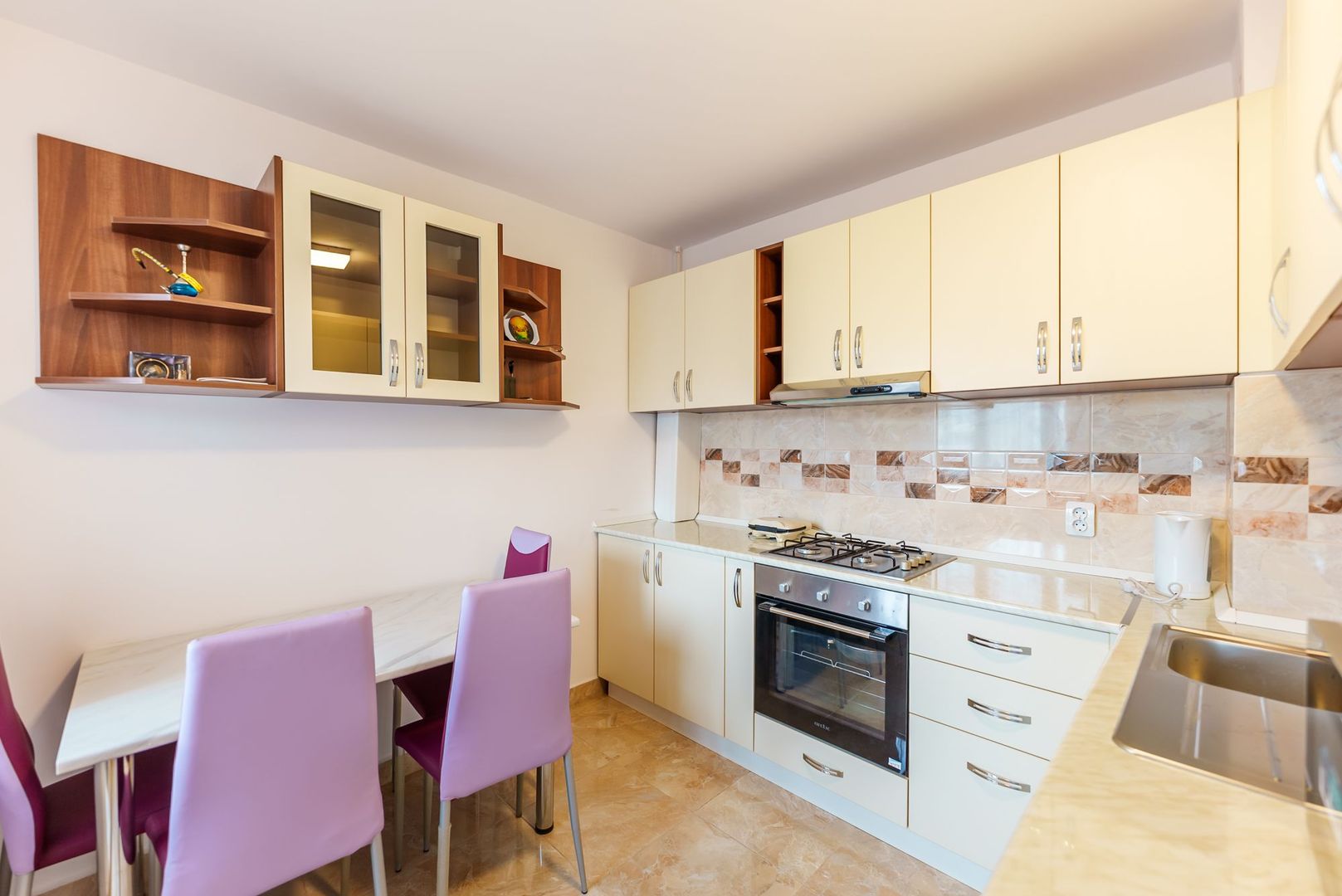 De închiriat apartament 3 camere Fortuna - Poză 14
