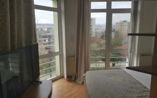Apartament mare, luminos și spațios cu o grădină de vis în Grigorescu - Poză 1