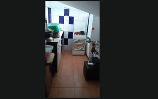 De vanzate - apartament 2 camera ( Mansarda) -zona Centrala - Poză 21