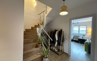 Casa curte Popesti Leordeni - A0 - Poză 12