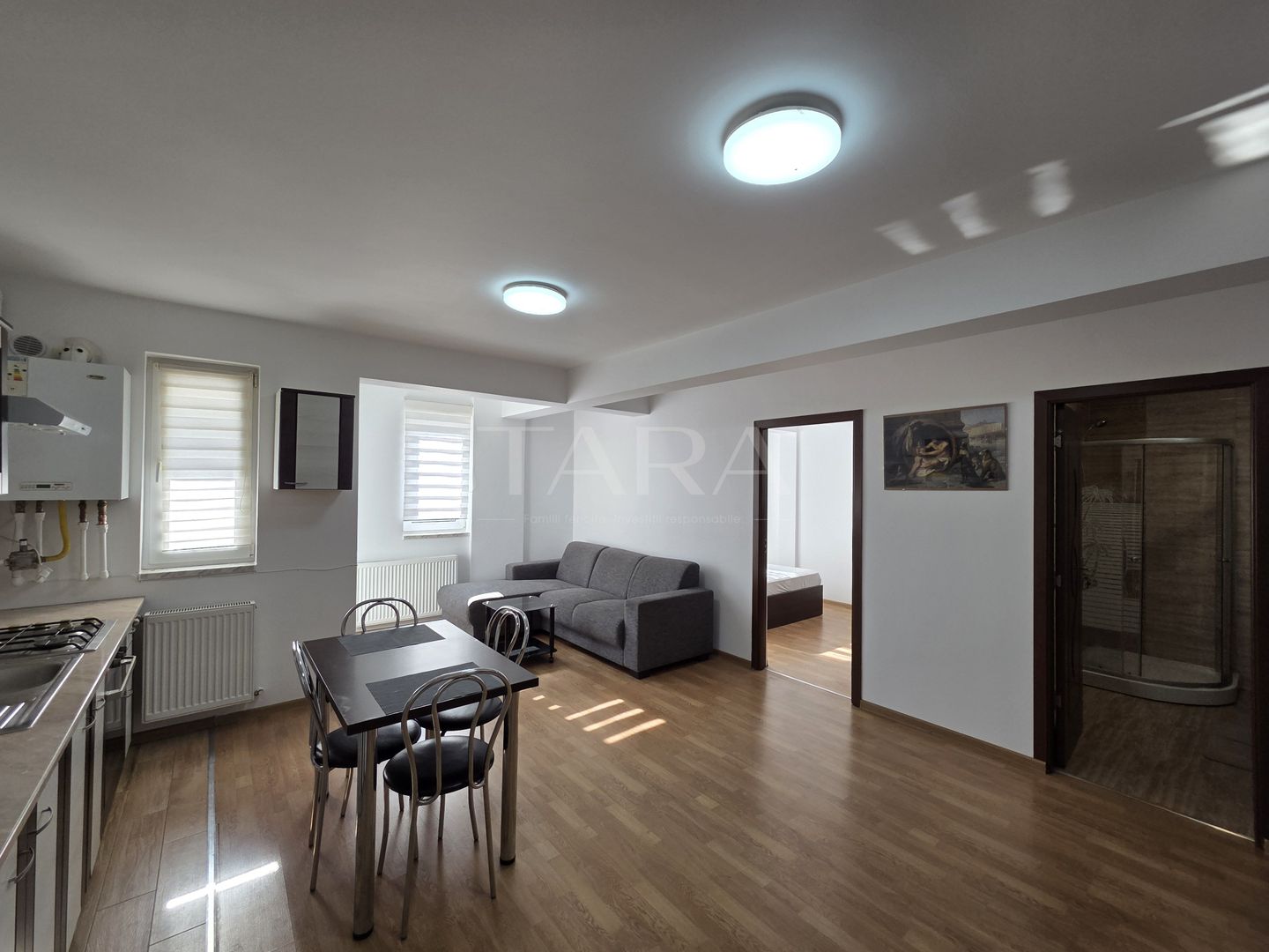 Apartament 2 camere de vanzare in zona Eroilor. - Poză 2