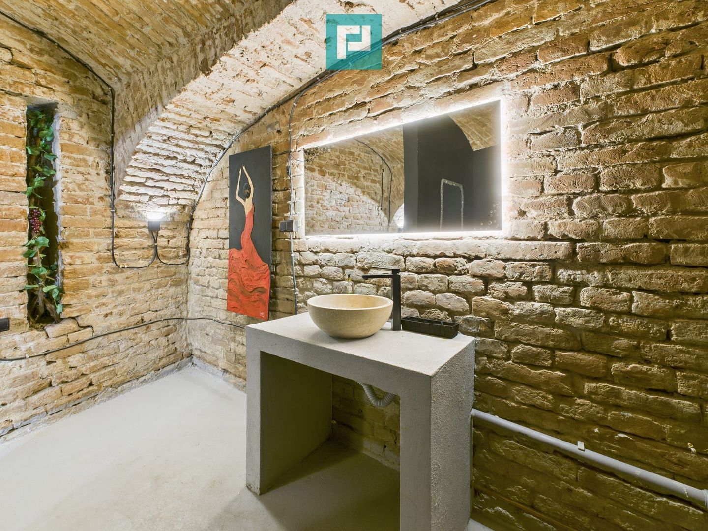 Eleganță subterană - pivniță exclusivistă Arad - Poză 24