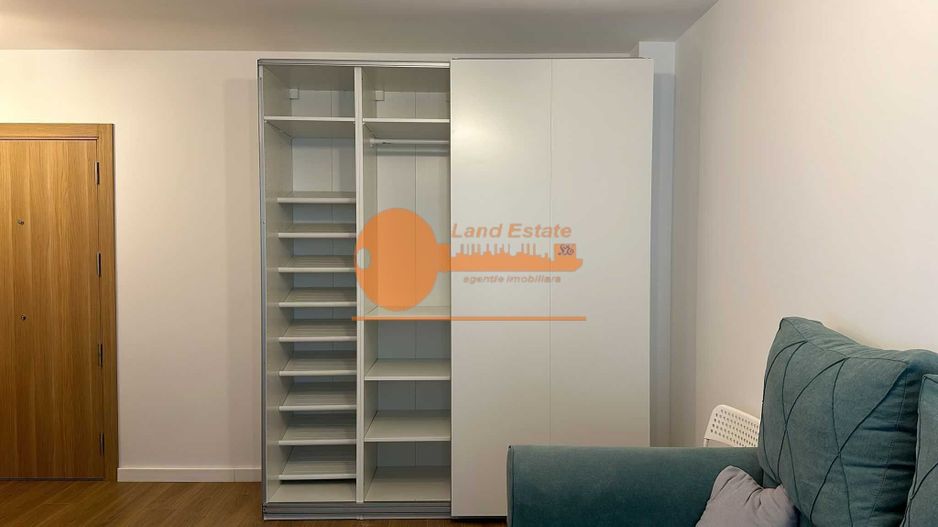 2 camere Expozitiei ( loc de parcare inclus ) - Poză 5