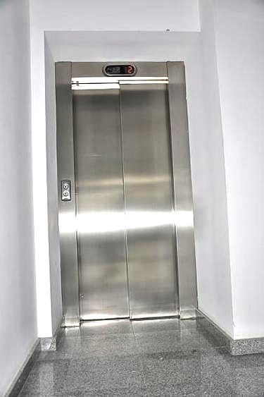 ✨ închiriez Apartament cu 2 camere, 70 mp, centrală proprie, metrou Republica - Poză 8
