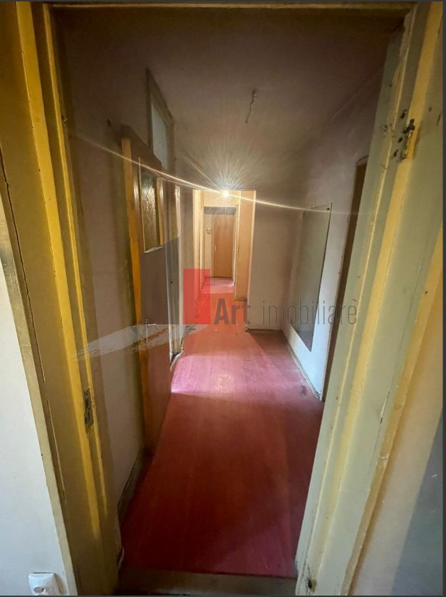 APARTAMENT 4 CAMERE STEFAN CEL MARE - Poză 2