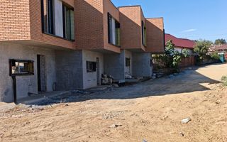 Casa 4 camere complex rezidential, 2 locuri de parcare , Palazu Mare - Poză 3