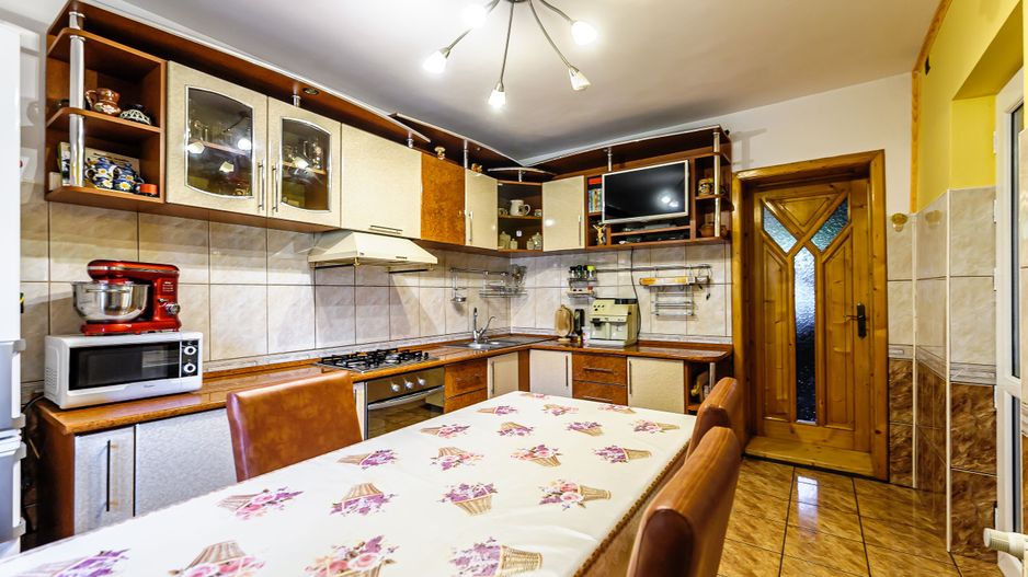 Oază de verdeață în Arad, cartier Pârneava, Arad - Poză 4