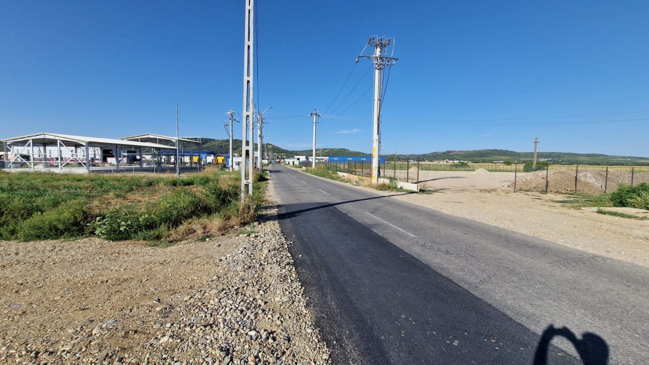 Vanzare teren industrial, Stefanesti, strada Sticlelor - Poză 2