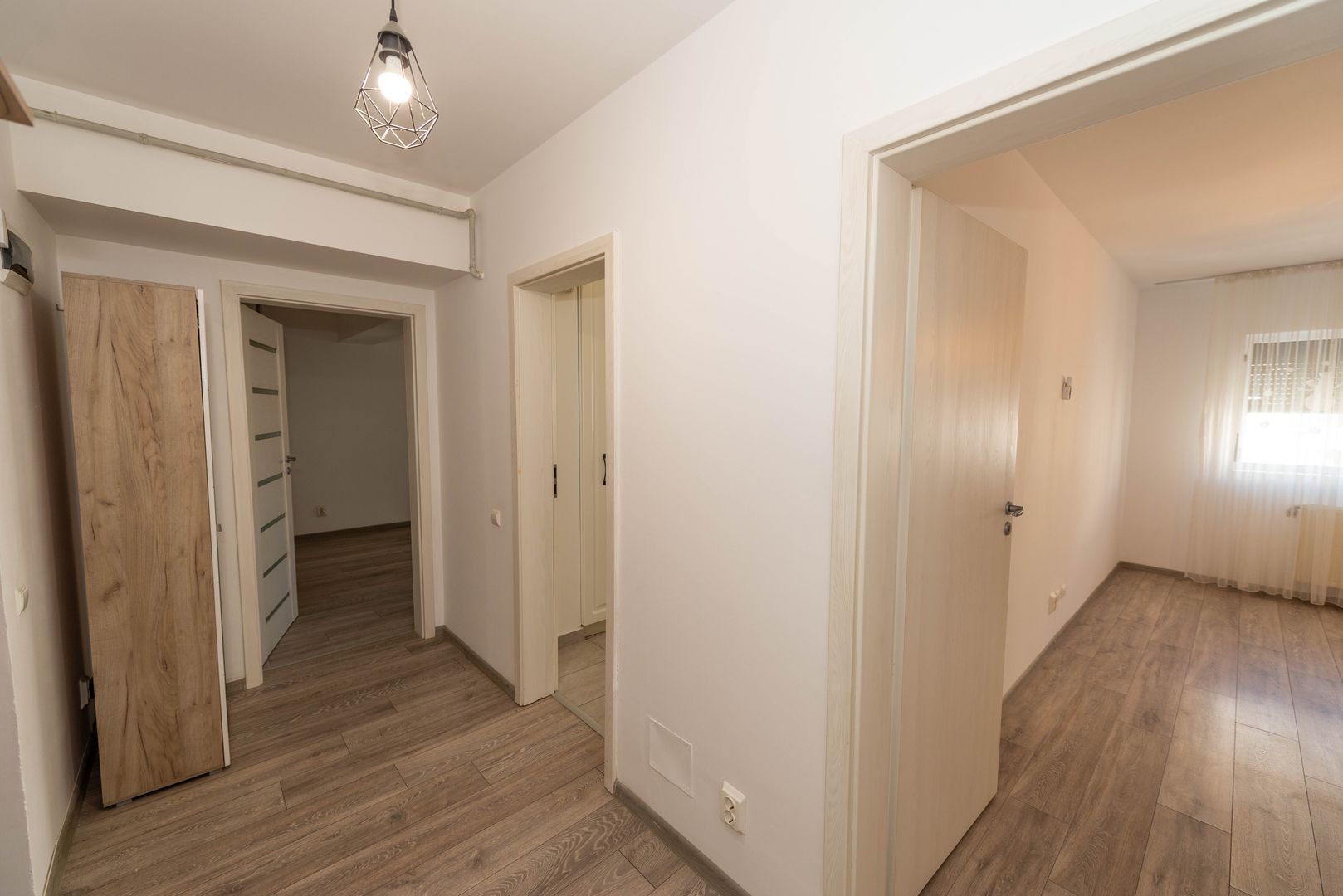 Apartament cu 2 camere de vanzare Metropolitan Residence Brauner - Poză 6
