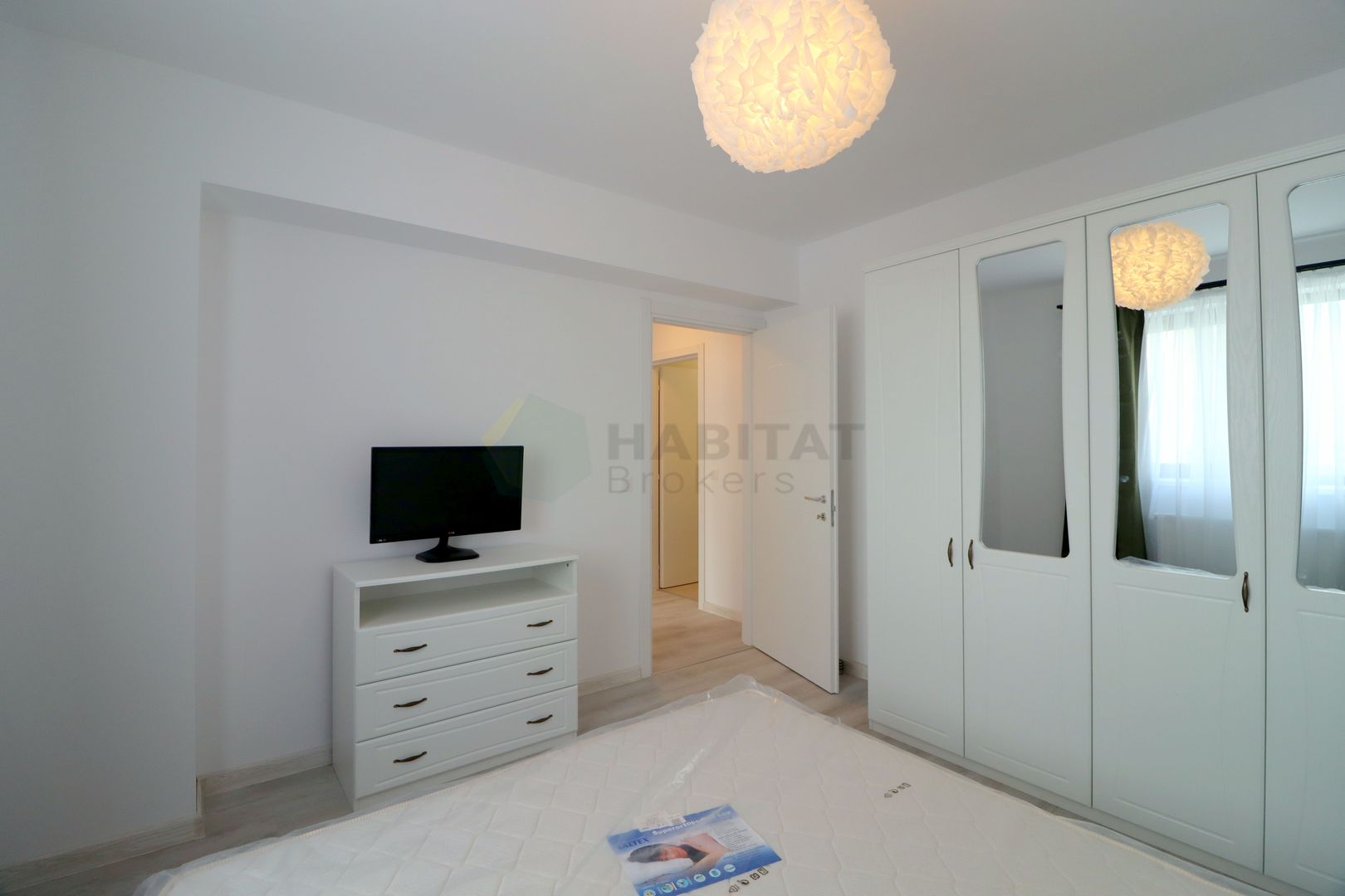 Prima inchiriere Hils Pallady, loc de parcare inclus. - Poză 4