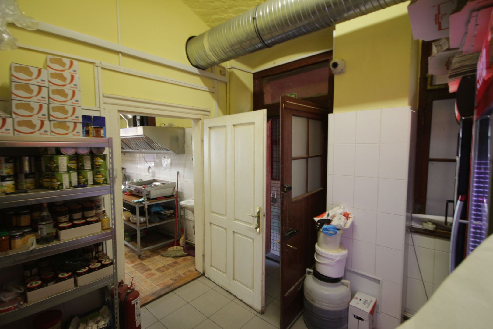 Casa cu apartamente si SAD -uri in zona Traian - Poză 22
